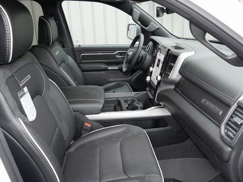 Used 2025 RAM 1500 Laramie w/ Sport Appearance Package image 30