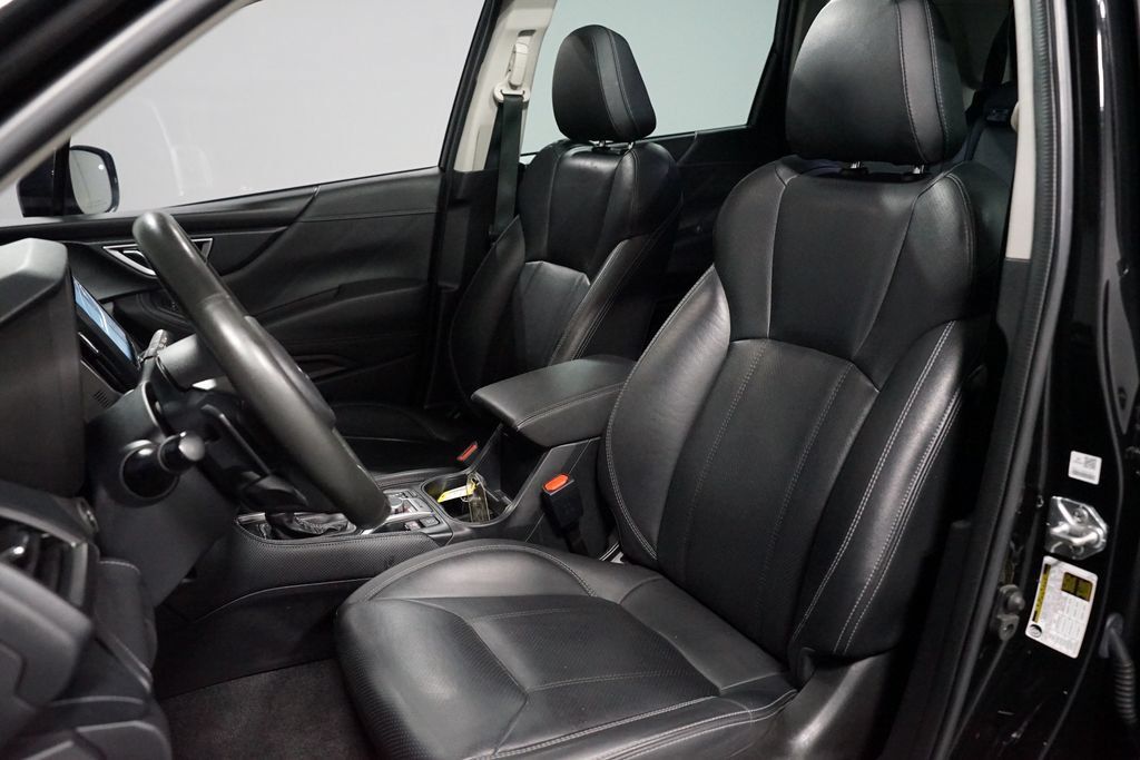 Used 2023 Subaru Forester Touring AWD/4WD image 28