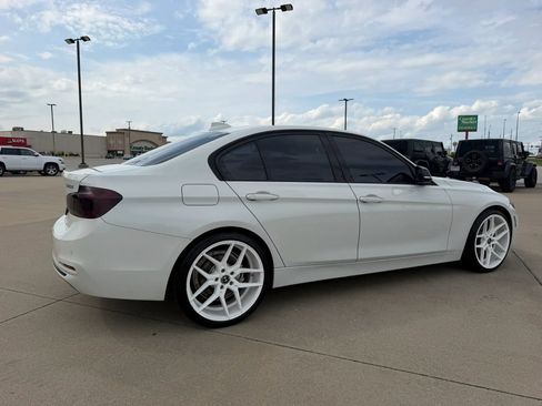 Used 2016 BMW 328i Sedan RWD image 14