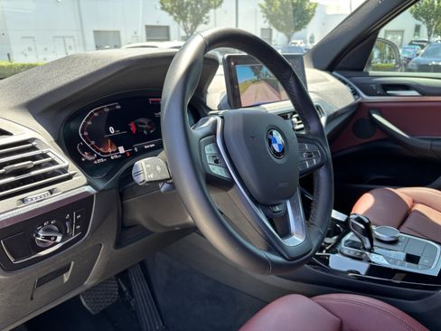 Used 2024 BMW X3 sDrive30i w/ Premium Package RWD image 17