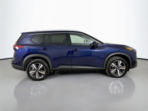 Used 2026 Nissan Rogue SL AWD/4WD image 17