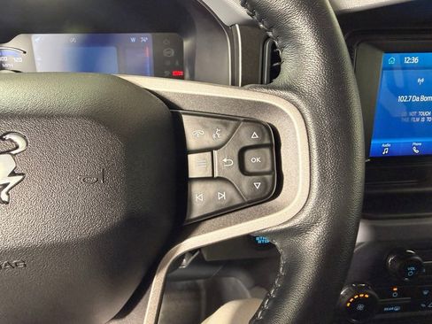 Used 2023 Ford Bronco Black Diamond image 17