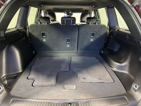 Certified 2023 Jeep Grand Cherokee Altitude AWD/4WD image 8