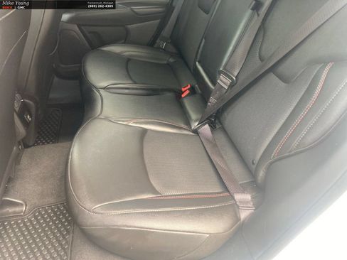 Used 2025 Jeep Compass Trailhawk AWD/4WD image 14