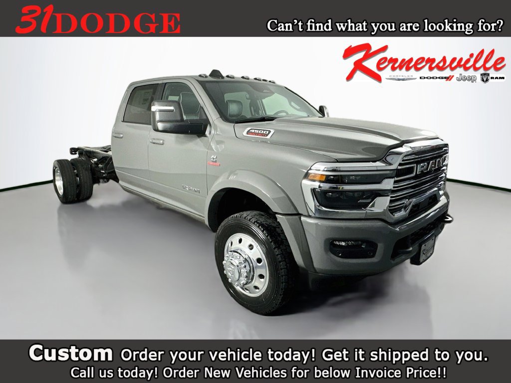 New 2026 RAM 4500 4x4 Crew Cab DRW w/ Laramie Trim Package image 1