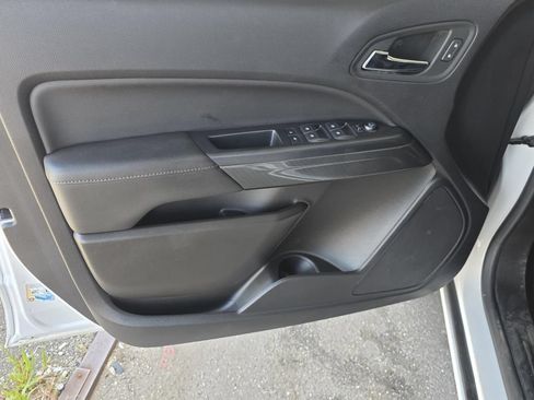 Used 2021 GMC Canyon AT4 AWD/4WD image 30