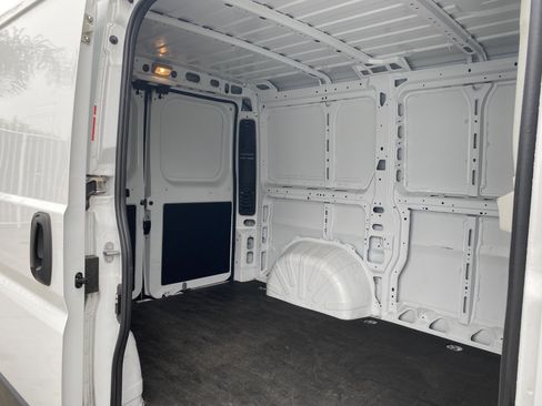 Used 2025 RAM ProMaster 1500 FWD image 20