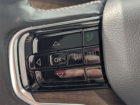 Used 2022 Jeep Grand Wagoneer Series I image 16