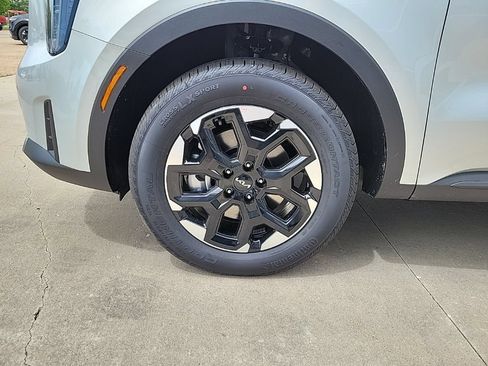 New 2026 Kia Sorento S AWD/4WD image 16
