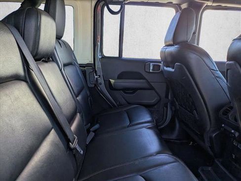 Used 2021 Jeep Wrangler Unlimited Rubicon image 20