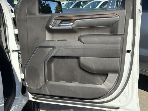 Used 2023 Chevrolet Silverado 1500 LT Trail Boss w/ Protection Package image 31