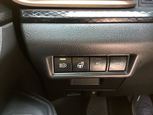 Used 2025 Toyota Grand Highlander AWD Hybrid image 19