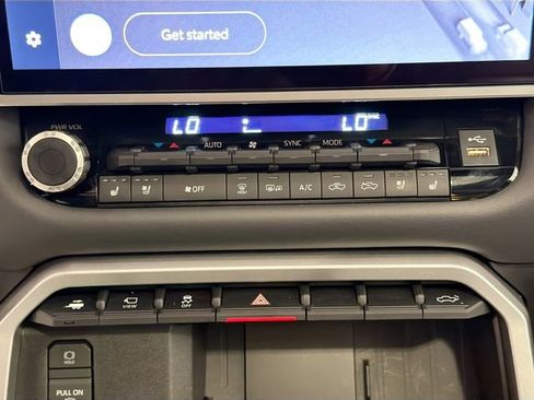 Certified 2025 Toyota Tundra Platinum image 13