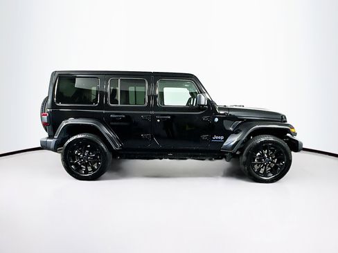Used 2025 Jeep Wrangler Sahara w/ Safety Group image 10