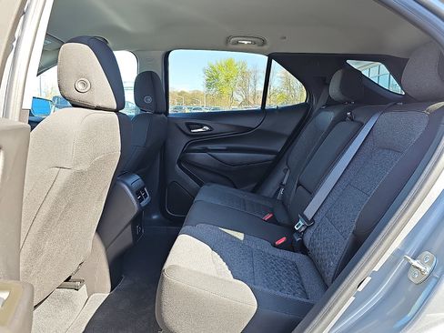 Used 2024 Chevrolet Equinox LT AWD/4WD image 10