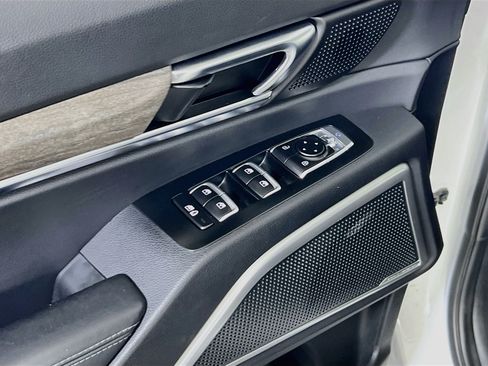 Used 2022 Kia Telluride EX FWD image 18