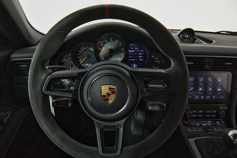 Used 2018 Porsche 911 GT3 w/ Sport Chrono Package RWD image 24