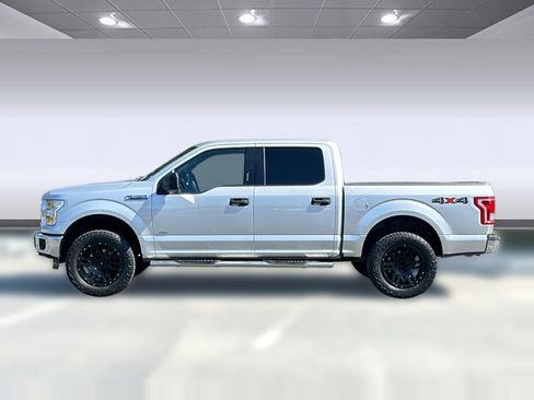 Used 2016 Ford F150 XLT image 2