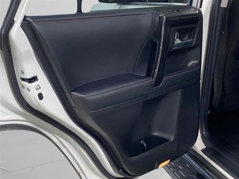 Used 2021 Toyota 4Runner TRD Off-Road Premium image 14