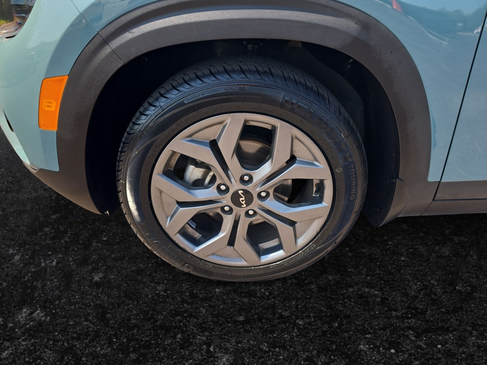 Used 2024 Kia Seltos S FWD image 9