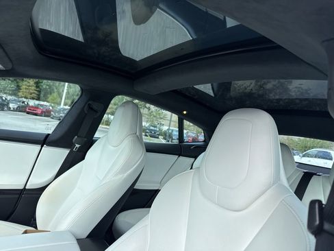 Used 2017 Tesla Model S 100D image 17