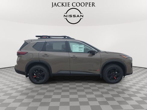 New 2026 Nissan Rogue SV w/ Rock Creek Premium Package AWD/4WD image 4