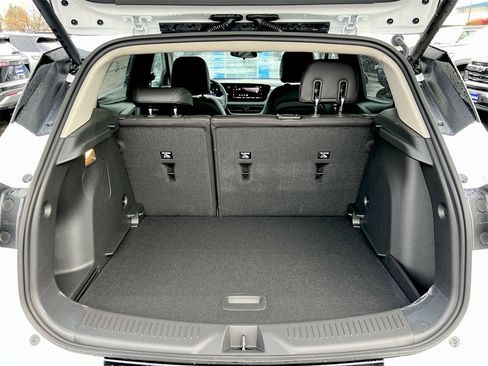 New 2026 Buick Encore GX Sport Touring image 21