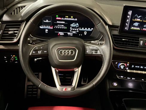 Used 2023 Audi SQ5 Premium Plus w/ Premium Plus Package image 12