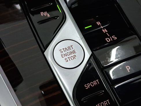 New 2026 BMW X5 sDrive40i w/ M Sport Package image 24