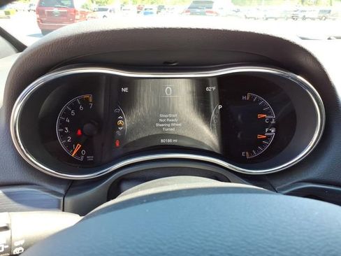 Used 2020 Jeep Grand Cherokee Laredo w/ Quick Order Package 2BN North AWD/4WD image 16