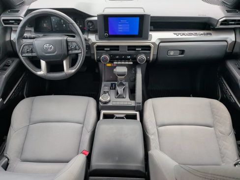 Used 2024 Toyota Tacoma SR5 AWD/4WD image 31