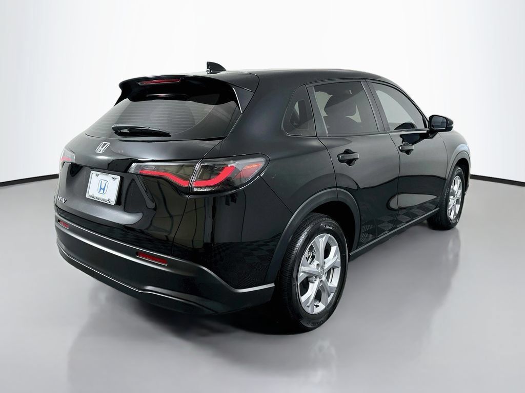 Certified 2024 Honda HR-V LX image 5