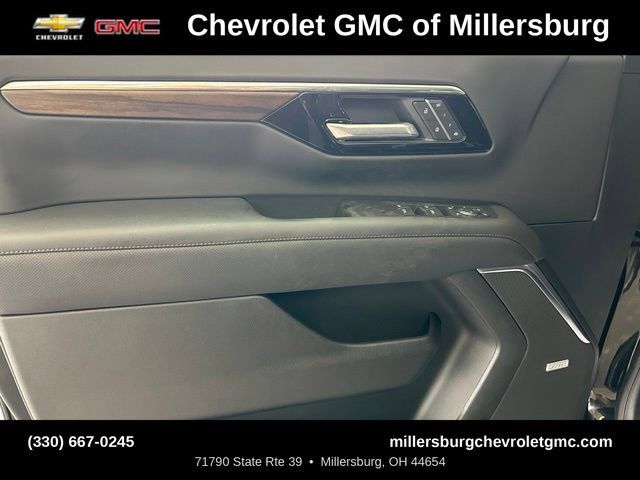 New 2026 Chevrolet Tahoe High Country AWD/4WD image 13