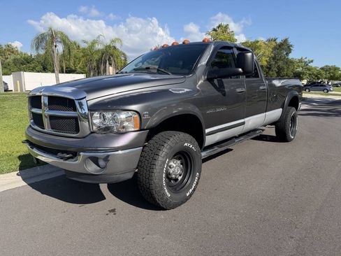Used 2004 Dodge Ram 3500 Truck SLT w/ Trailer Tow Group AWD/4WD image 1
