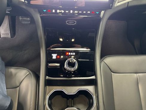New 2026 Jeep Grand Cherokee L Limited AWD/4WD image 17