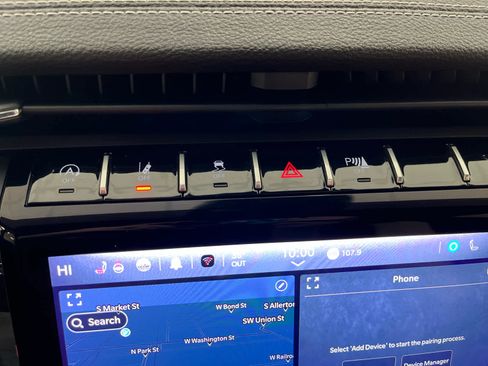 Used 2024 Jeep Grand Cherokee Limited w/ Black Appearance Package image 26