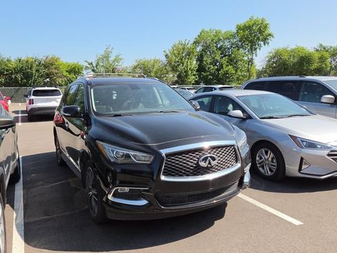 Used 2017 INFINITI QX60 Luxe AWD/4WD image 3