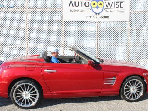 Used 2007 Chrysler Crossfire Convertible w/ Special Edition Group image 4