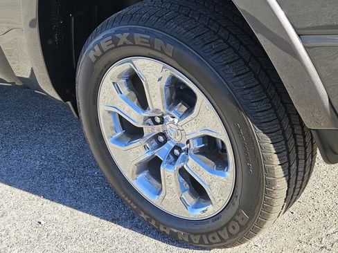 New 2026 RAM 1500 Lone Star AWD/4WD image 9