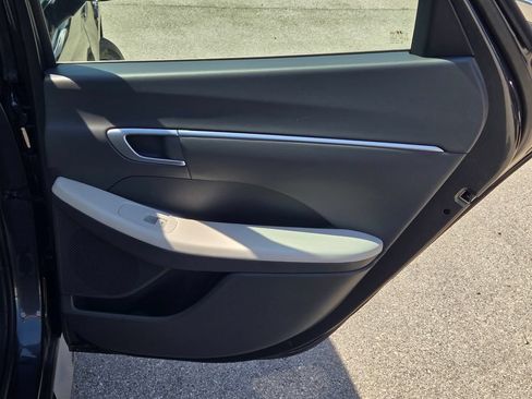 Certified 2025 Hyundai Sonata SEL FWD image 14