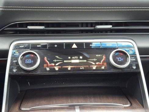 Certified 2023 Genesis GV80 3.5T w/ Prestige Package image 16