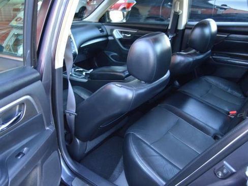 Used 2013 Nissan Altima 2.5 SL w/ Technology Pkg image 42