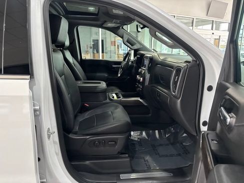 Used 2021 GMC Sierra 1500 SLT w/ SLT Premium Package AWD/4WD image 43