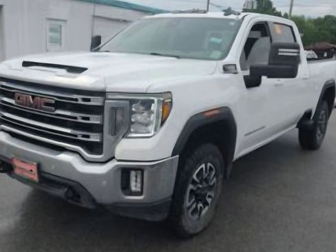 Used 2023 GMC Sierra 2500 SLE w/ SLE Value Package; AWD/4WD image 2