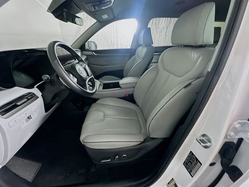 Used 2025 Hyundai Palisade SEL image 13