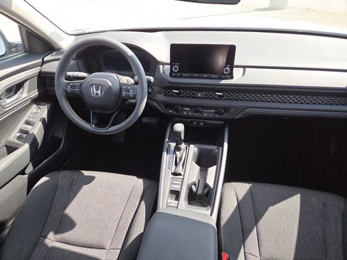 Used 2024 Honda Accord EX image 21