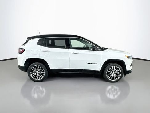 Used 2023 Jeep Compass Limited w/ Elite Group AWD/4WD image 7