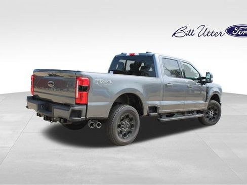 New 2026 Ford F250 Lariat w/ Black Appearance Package AWD/4WD image 3