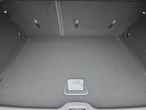 New 2025 Volvo EX30 Plus w/ Protection Package Premier image 20