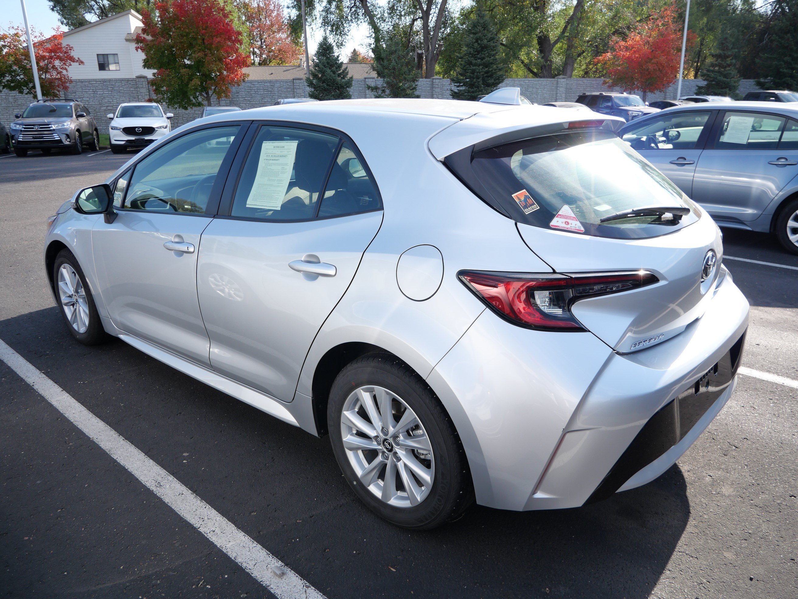 Certified 2025 Toyota Corolla SE FWD image 8